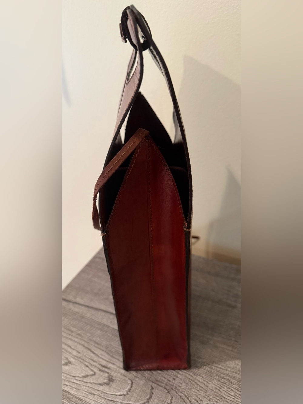 Vintage Genuine Leather 2 Bottle Wine Carrier Cognac Brown w/ Divider And Strap - Picture 3 of 16